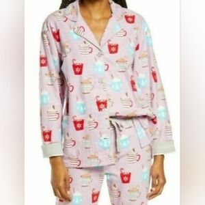 P.J. SALVAGE " COZY VIBES COCOA" HOLIDAY PRINT PAJAMA TOP ONLY. SZ SMALL. PINK.